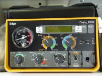 Drager oxylog 2000 自動呼吸器
